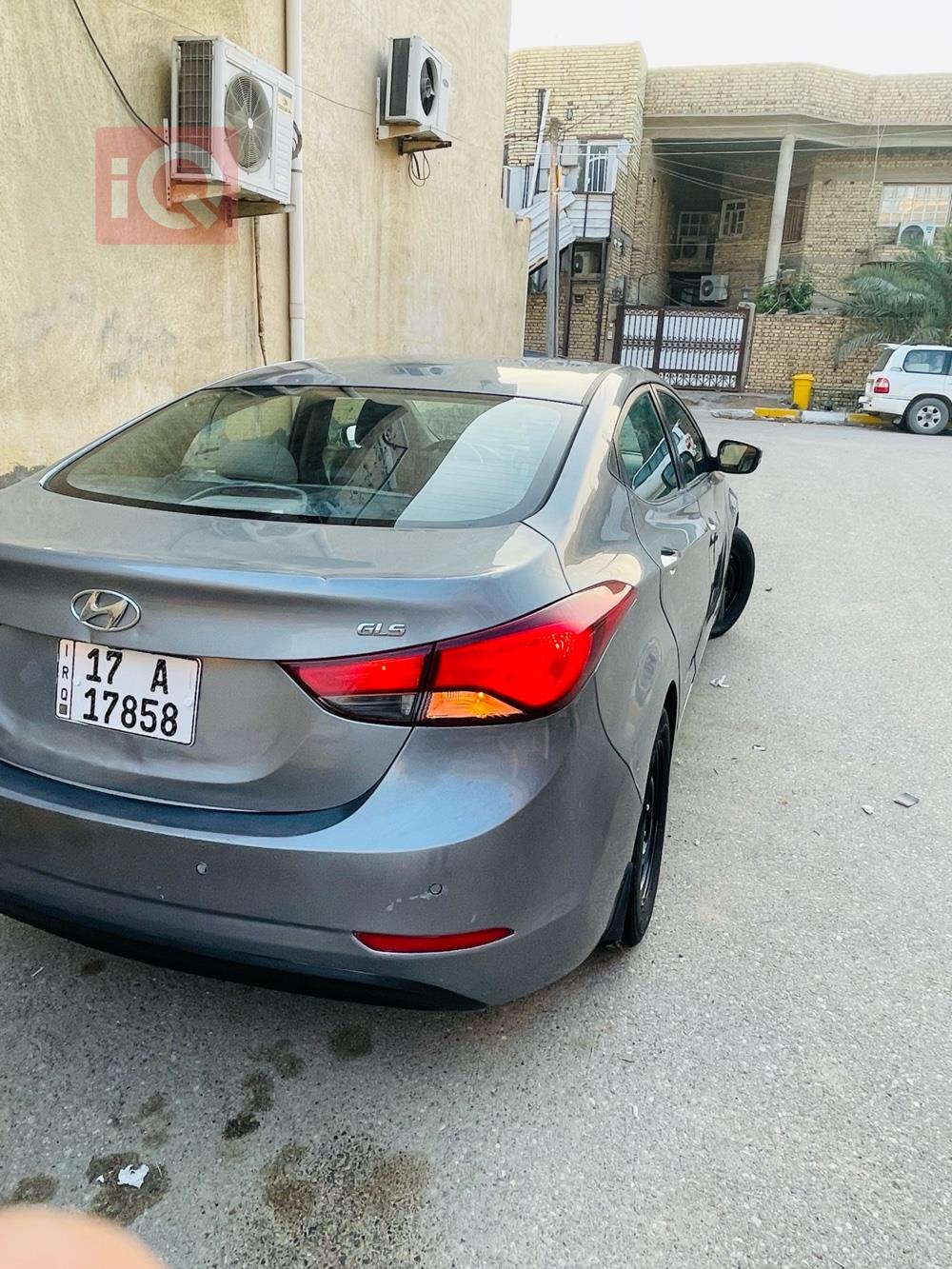 هیوندای ئەلەنترا